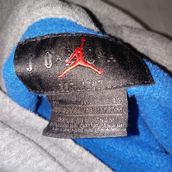 Jordan Boys Youth 3 Pc Bundle Hooded Sweatshirts & Pullover L/XL - Picture 12 of 13